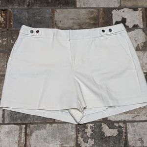 Elle White Shorts Size 14